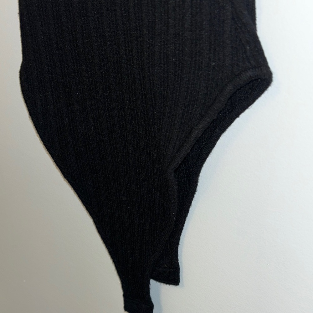 Black Ribbed Bodysuit - Picture 5 of 5